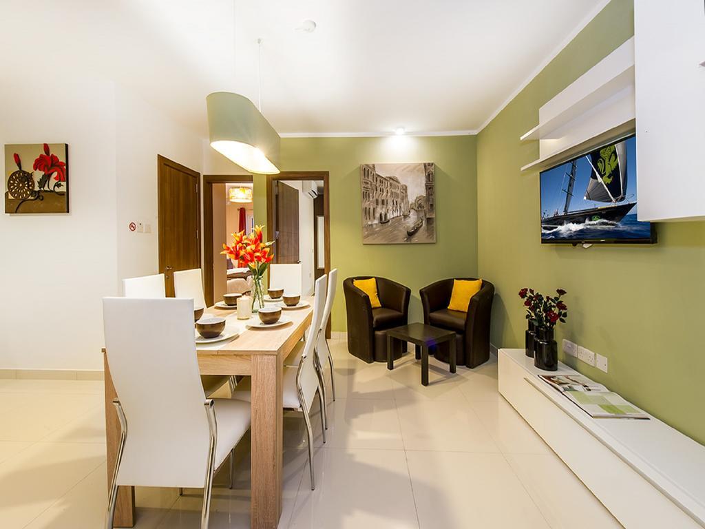 Bayside Apartment Saint Julian's