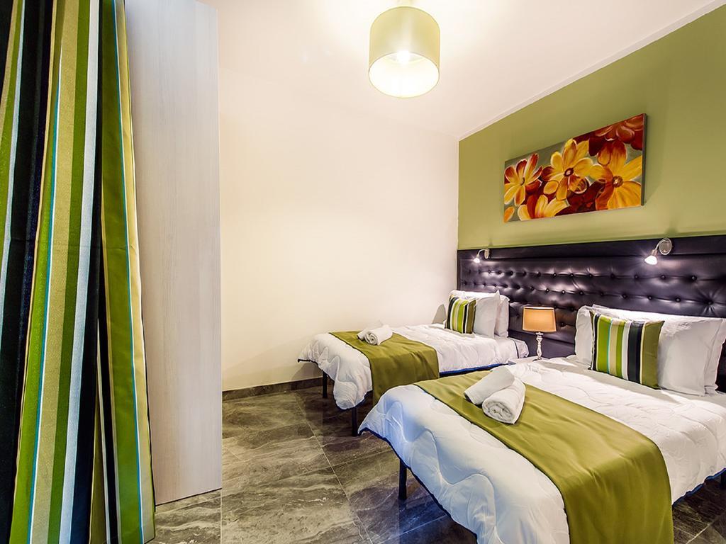 Bayside Apartment *