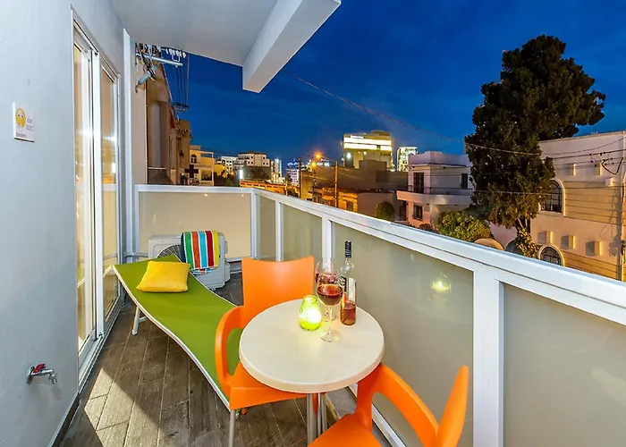 Bayside Apartments